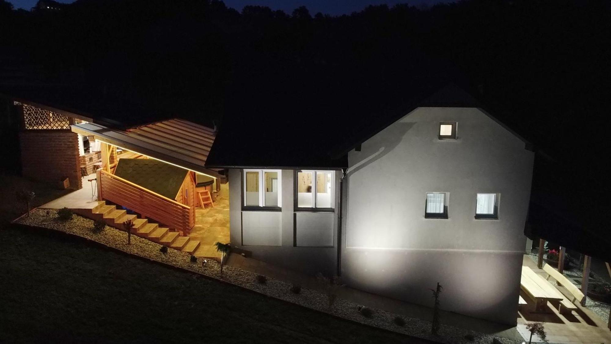 Vila Tamaskut Lendava Luaran gambar